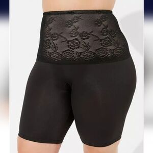 Black Lace High-Waisted Shapewear Shorts. Size 4